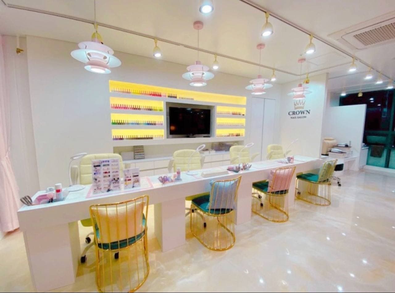 크라운네일살롱 브랜딩 & 온라인마케팅